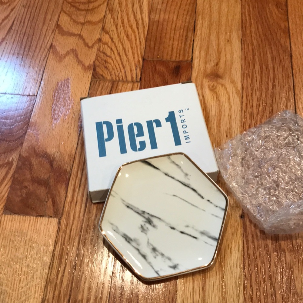 Pier 1 imports Jewelry Dish